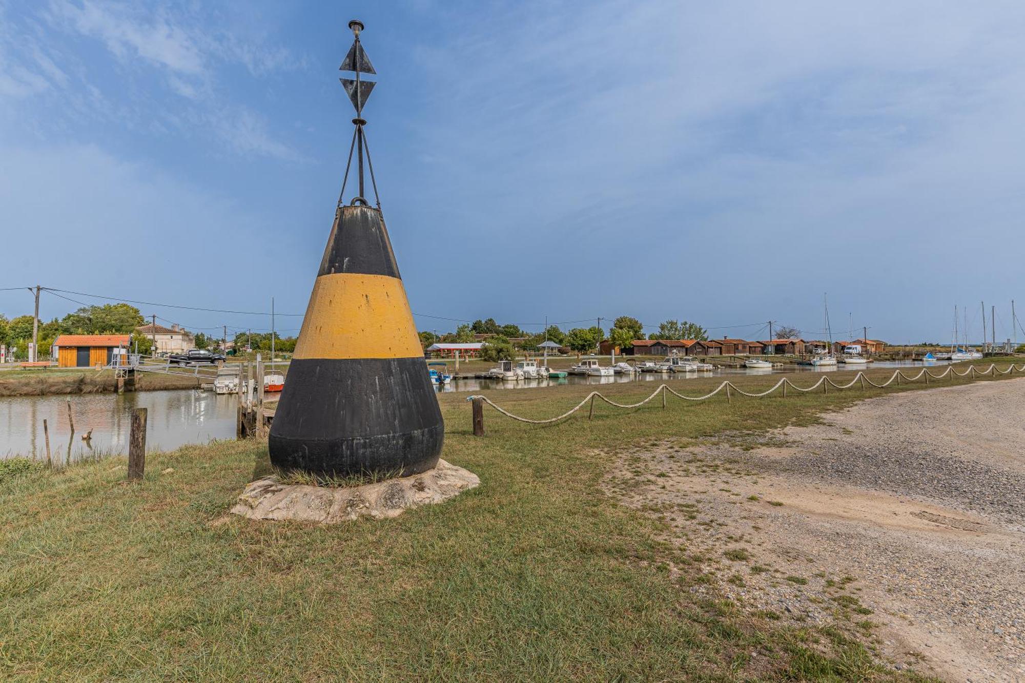 Le Pin Franc Villa Valeyrac Luaran gambar